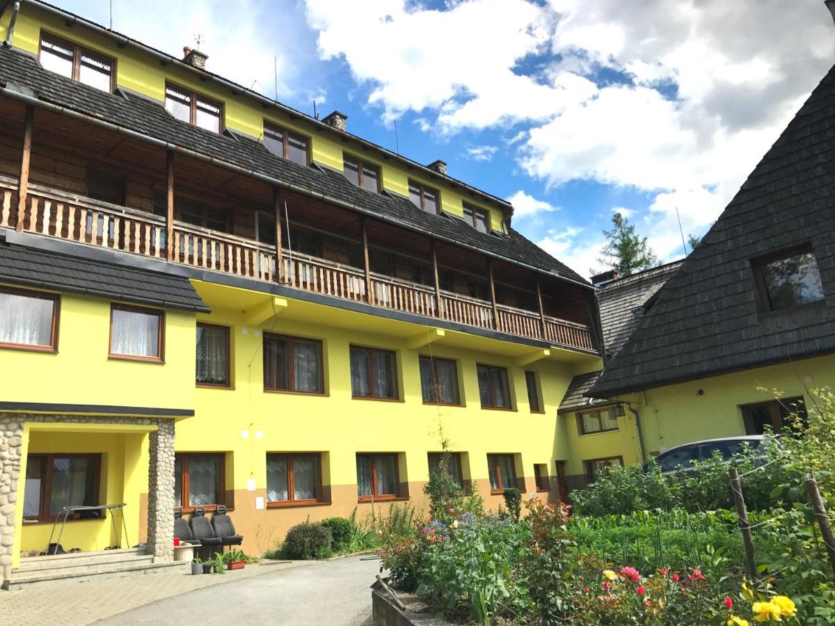 Ukazika Hotel Orawka Bagian luar foto