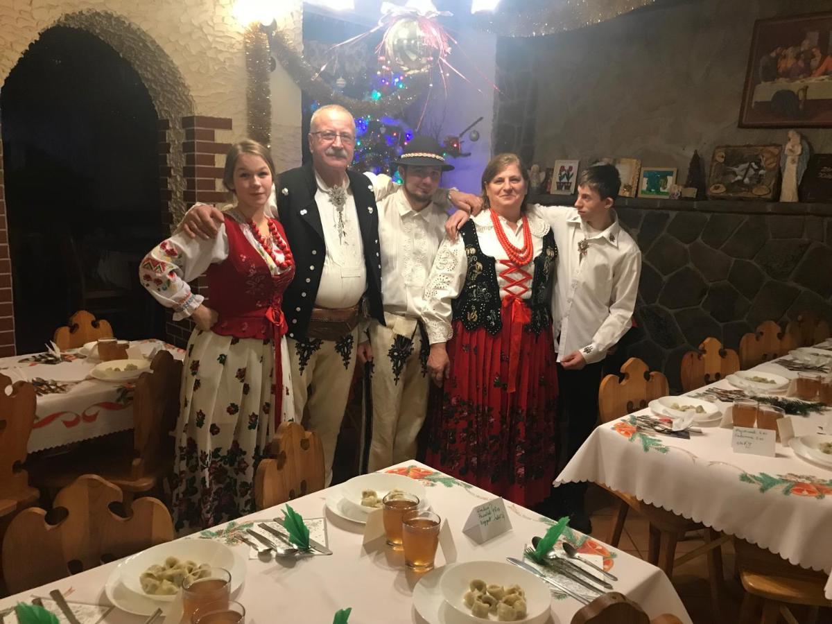 Ukazika Hotel Orawka Bagian luar foto