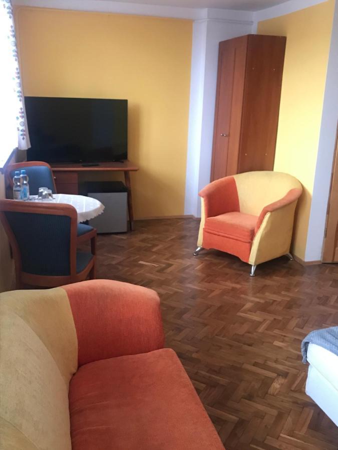 Ukazika Hotel Orawka Bagian luar foto