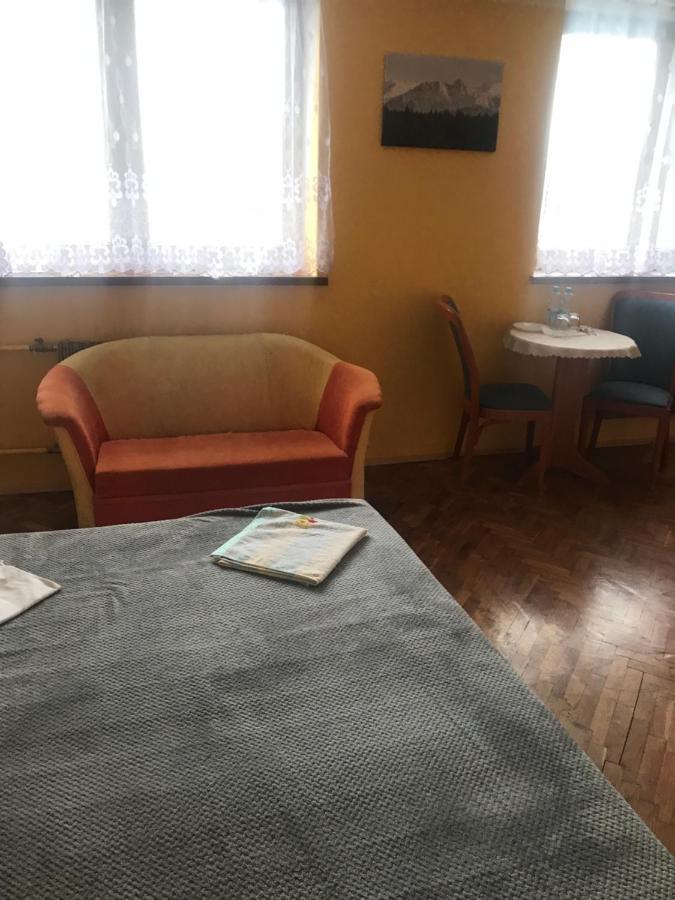 Ukazika Hotel Orawka Bagian luar foto